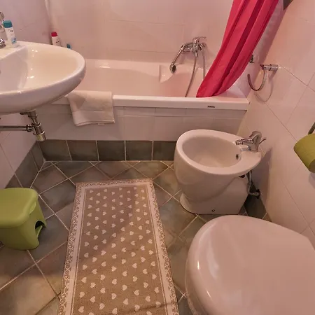 Homeapartment Il Nascondiglio Di Estia Appartement
